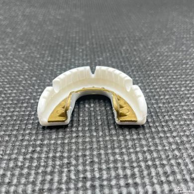 Капа OPRO Gold Braces під брекети доросла (вік 11+) White/Gold (art.102506004)